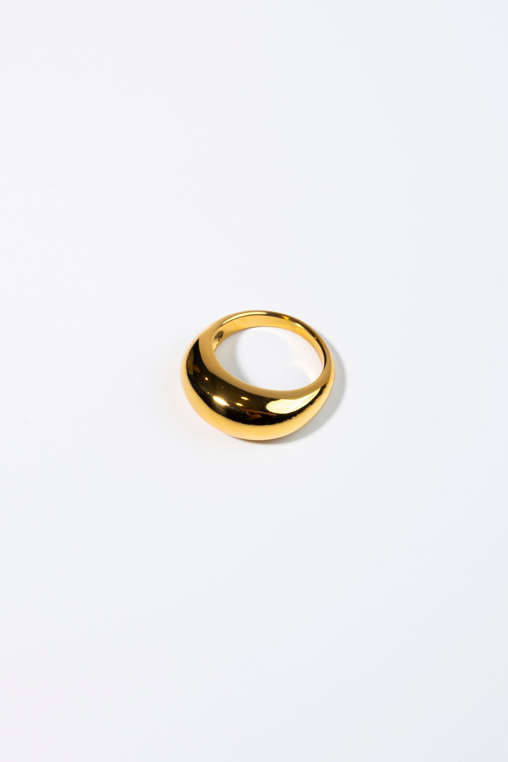 Gold chunky arc ring, waterproof and hypoallergenic, suitable for everyday wear